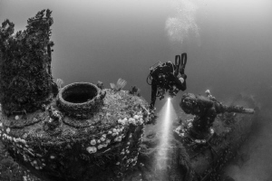 WWI submarine at 60m by Paul Colley 